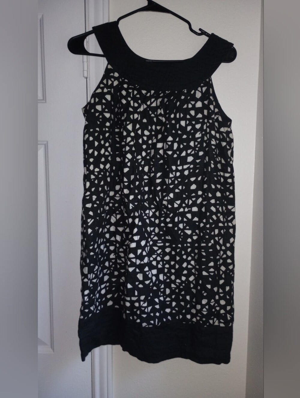 Maggy London mini Black &  White Dress Size 4